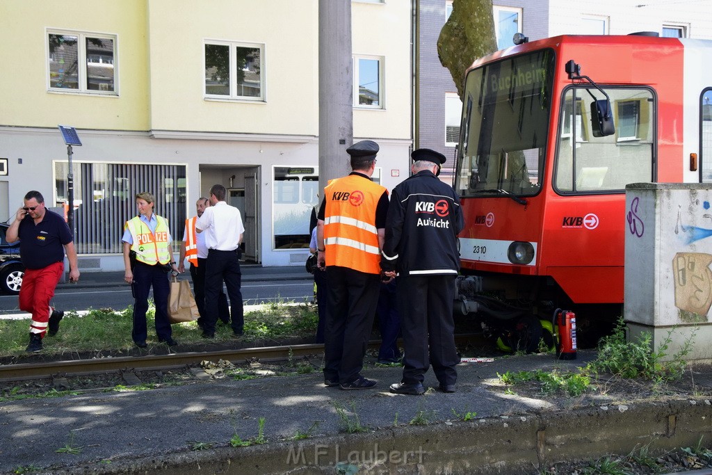 VU Roller KVB Bahn Koeln Luxemburgerstr Neuenhoefer Allee P045.JPG - Miklos Laubert